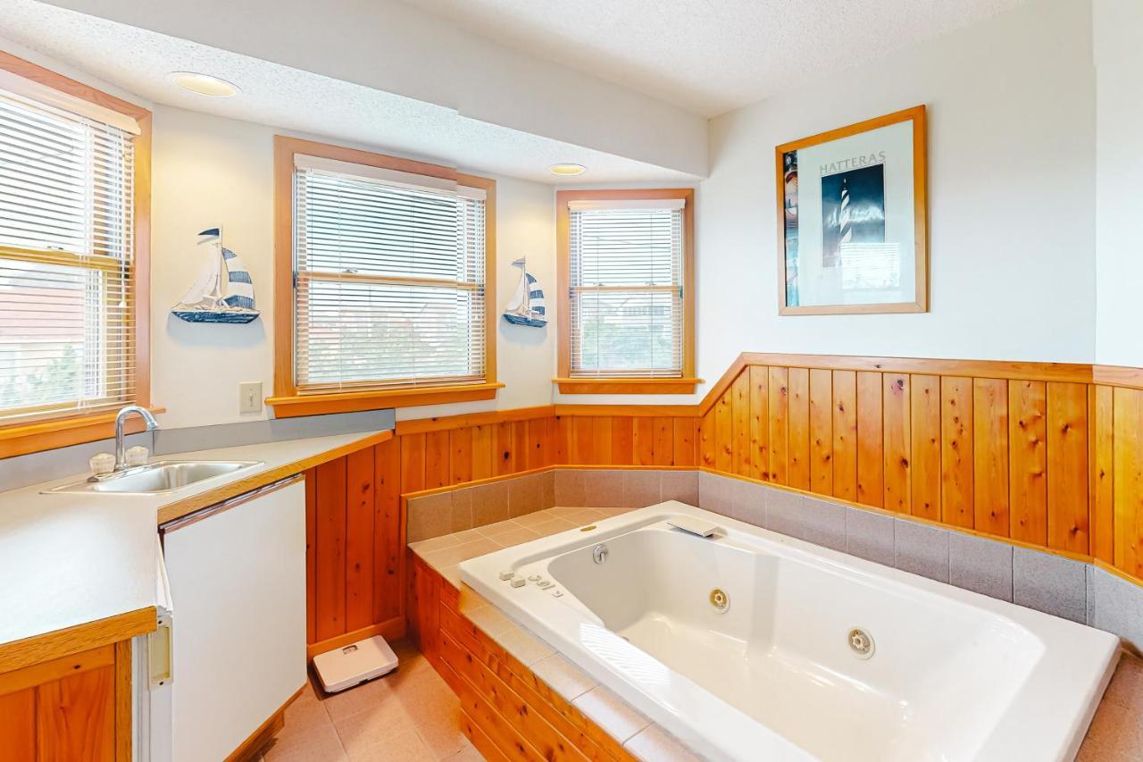 Divine Wind 425 Villa Waves Luaran gambar
